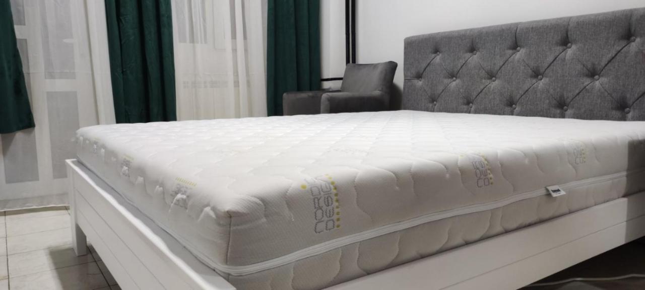 Kosa Apartment Bezanija Ngoại thất bức ảnh